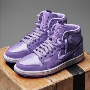 Air Jordan 1 Retro High Purple Earth